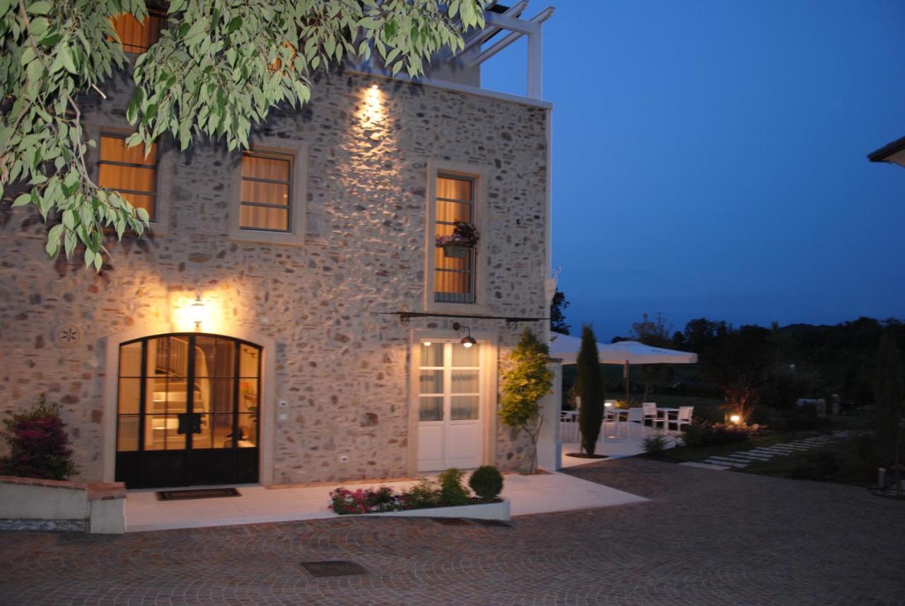 Relais Ca' Morenica Валеджо-суль-Мінчо Екстер'єр фото
