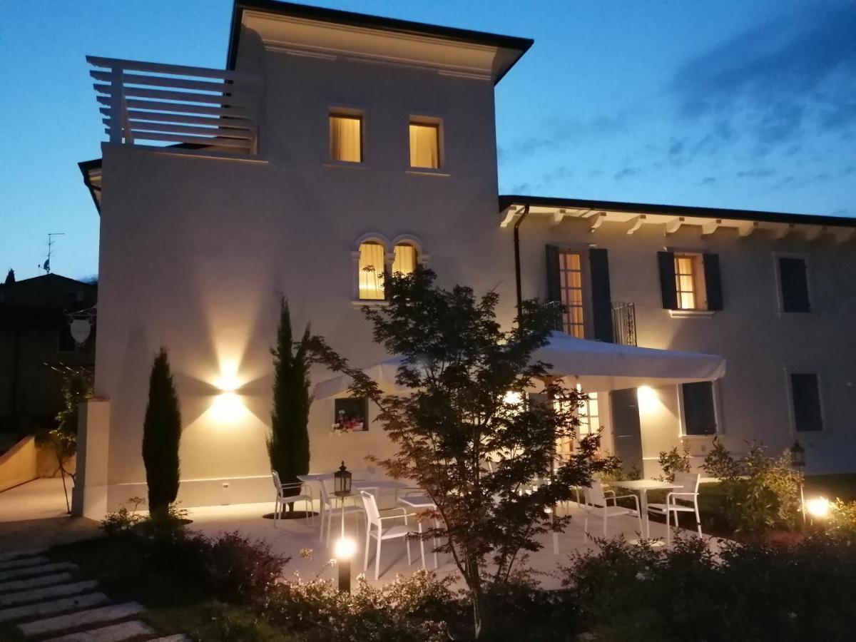 Relais Ca' Morenica Валеджо-суль-Мінчо Екстер'єр фото