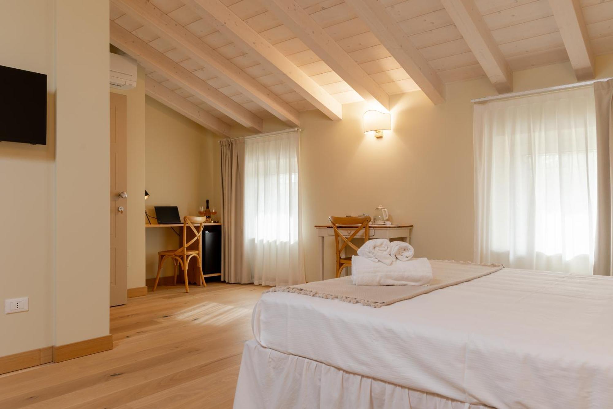 Relais Ca' Morenica Валеджо-суль-Мінчо Екстер'єр фото