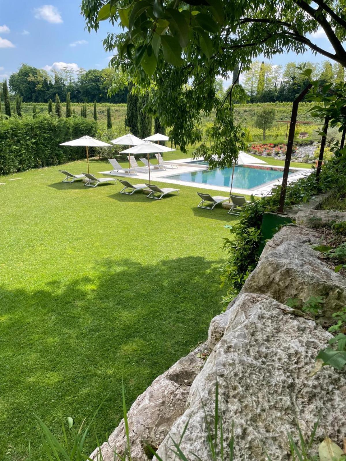 Relais Ca' Morenica Валеджо-суль-Мінчо Екстер'єр фото